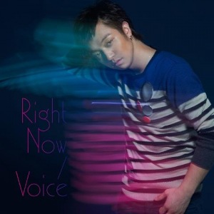 Right Now / Voice  Photo
