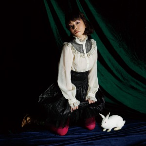 Ao-iconoclast (蒼-iconoclast) / PIGEON-the green-ey'd monster  Photo