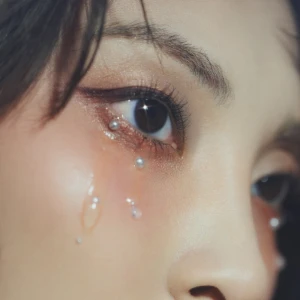 Mirror feat. Kosuke Saito  Photo