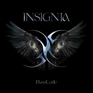 INSIGNIA  Photo