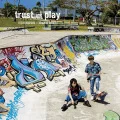trust and play (Tetsuya Kakihara x Nobuhiko Okamoto) (CD) Cover