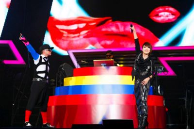 BoA at the m-flo 10 Years Special Live ''we are one'' 01
Parole chiave: boa at the m-flo 10 years special live ''we are one'' 
