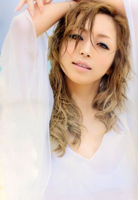 �Ayumi Hamasaki photobook 10
Parole chiave: ayumi hamasaki