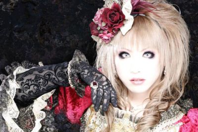 �Lyrical Sympathy promo picture (HIZAKI)
Parole chiave: versailles philharmonic quintet lyrical sympathy