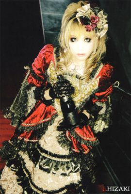 Versailles 47 (Hizaki)
Parole chiave: versailles