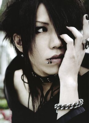 Gazette 59 (Aoi)
Parole chiave: gazette