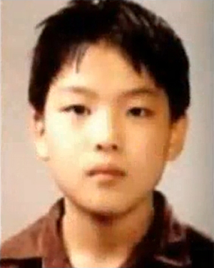 �Young Jaejoong 01
Parole chiave: tohoshinki dong bang shin ki tvxq dbsk