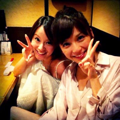 �Ami Suzuki with Misako Uno from AAA
Parole chiave: ami suzuki misako uno aaa