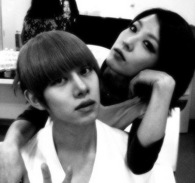 BoA with Heechul from Super Junior
Parole chiave: boa heechul super junior