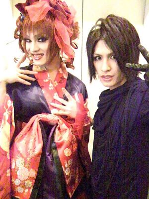 Kaya with Kazuya from L-Lotus-
Parole chiave: kaya kazuya l-lotus-