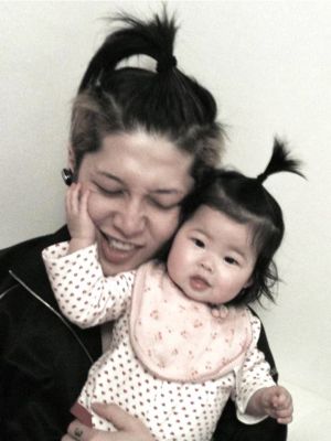 �MIYAVI with his daughter Lovelie 03
Parole chiave: miyavi lovelie