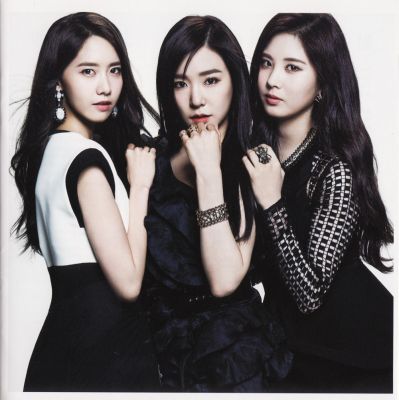 �THE BEST (booklet 01)
Parole chiave: shoujo jidai the best