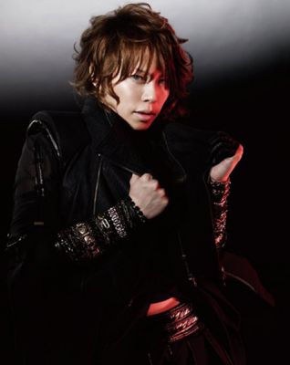 �Save The One, Save The All promo picture 02
Parole chiave: t.m.revolution save the one, save the all