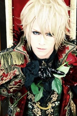 �Holy Grail promo picture (KAMIJO)
Parole chiave: versailles philharmonic quintet holy grail