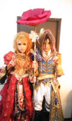 �HIZAKI & TERU
Parole chiave: versailles philharmonic quintet