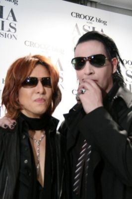 Yoshiki with Marilyn Manson 01
Parole chiave: x japan yoshiki marilyn manson